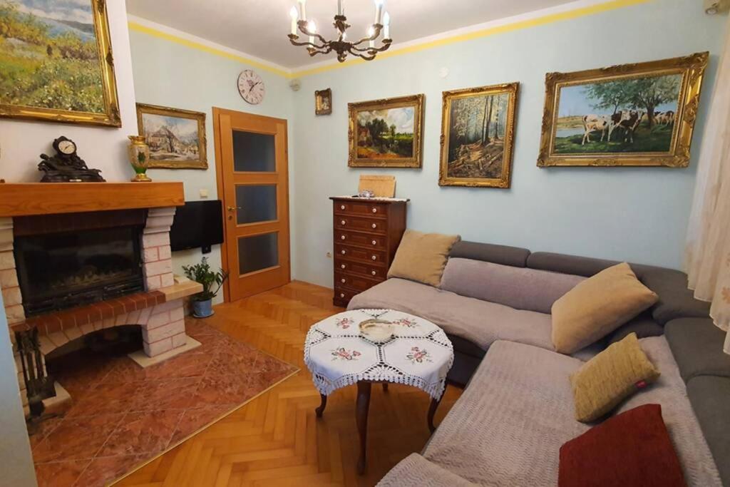 Apartment Diva Deluxe Podstrana Exteriör bild